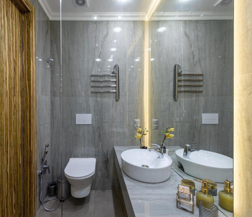 Mr Grey Boutique Hotel โอเดสซา ภายนอก รูปภาพ