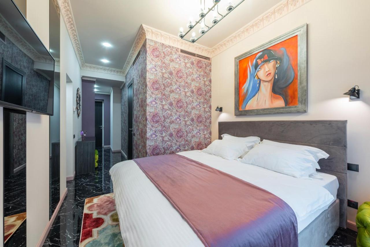 Mr Grey Boutique Hotel โอเดสซา ภายนอก รูปภาพ